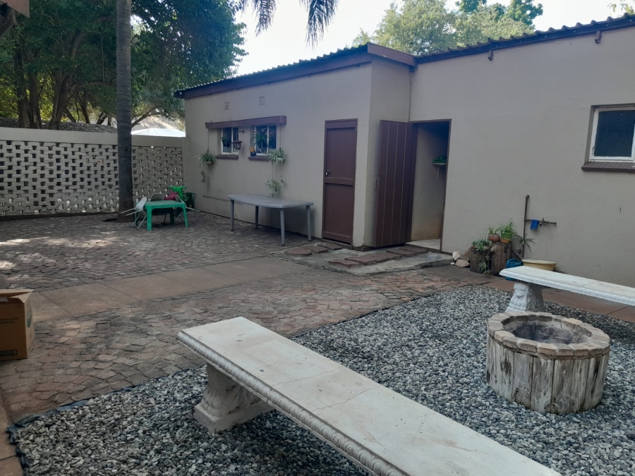 7 Bedroom Property for Sale in Rustenburg Central North West